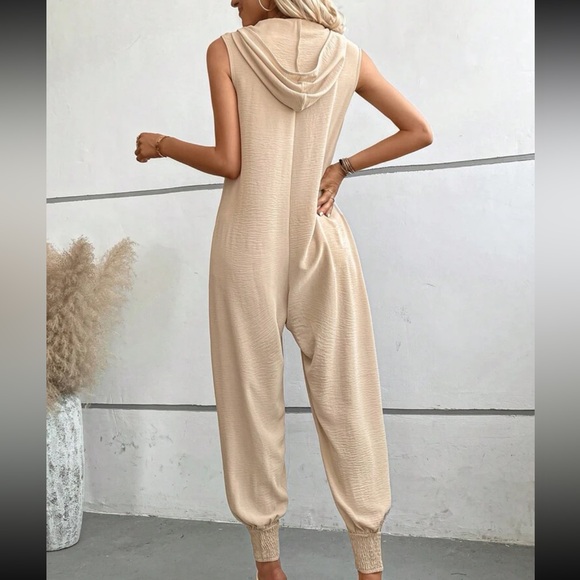 Boho Hoodie Hooded Smocked Button Jumpsuit Black - Picture 5 of 6